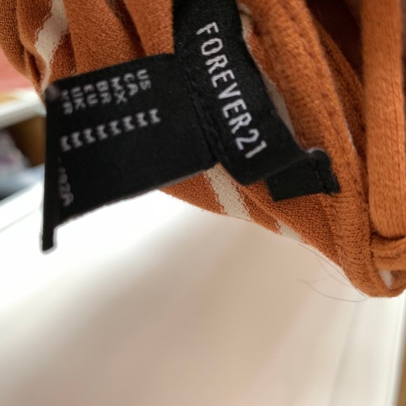 Long sleeveless Dress - Forever 21 - Picture 3 of 3